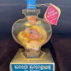 RARE VINTAGE 1967 Mattel Kiddie Kolonges Honeysuckle Doll complete w/stand& tag